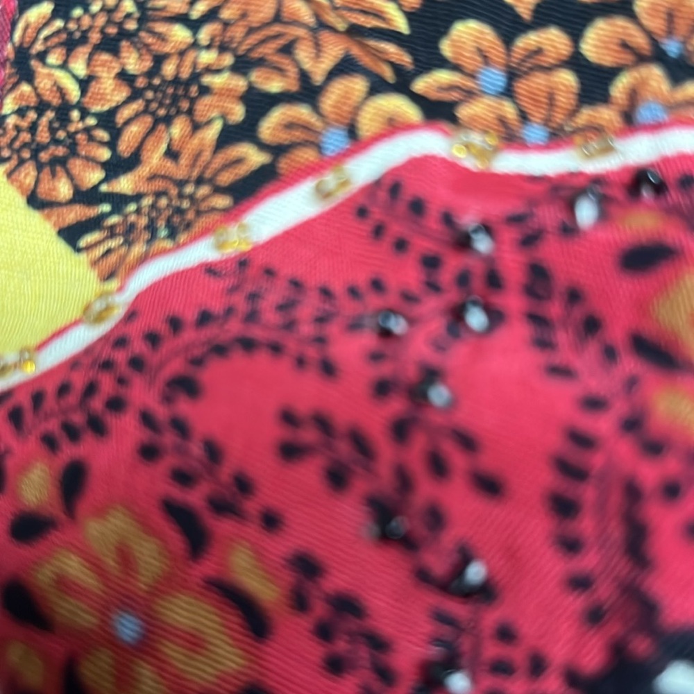 Blouse, button down NWT - Picture 13 of 13